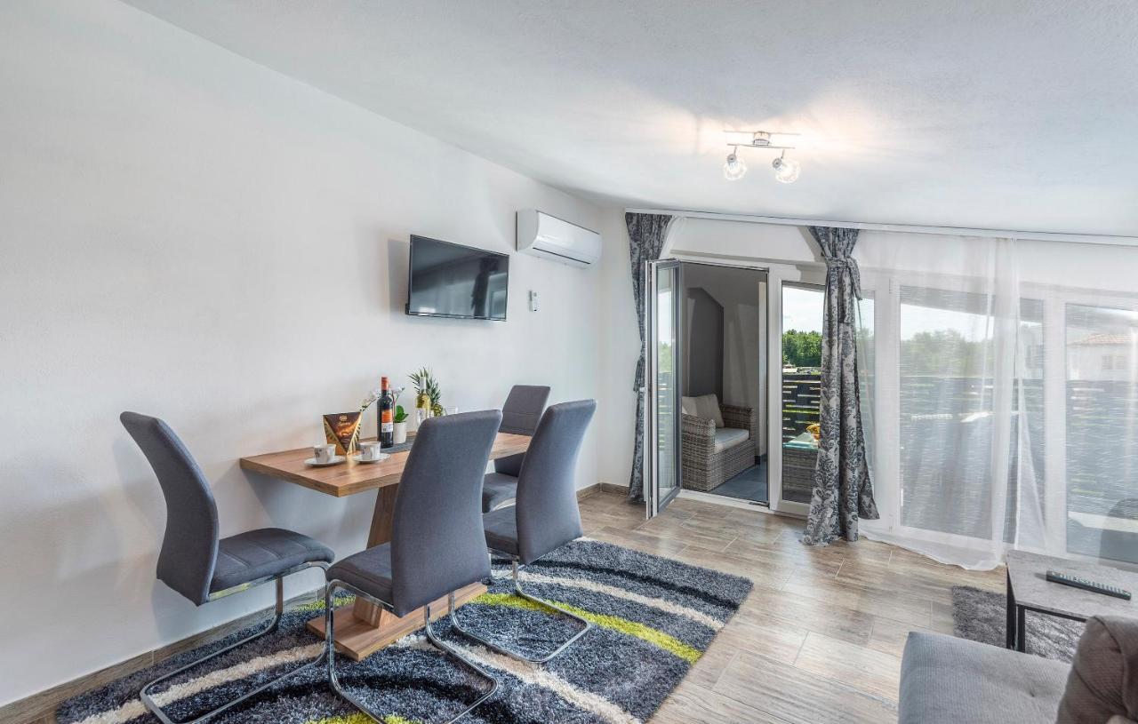Apartmani Natalija Poreč Rum bild