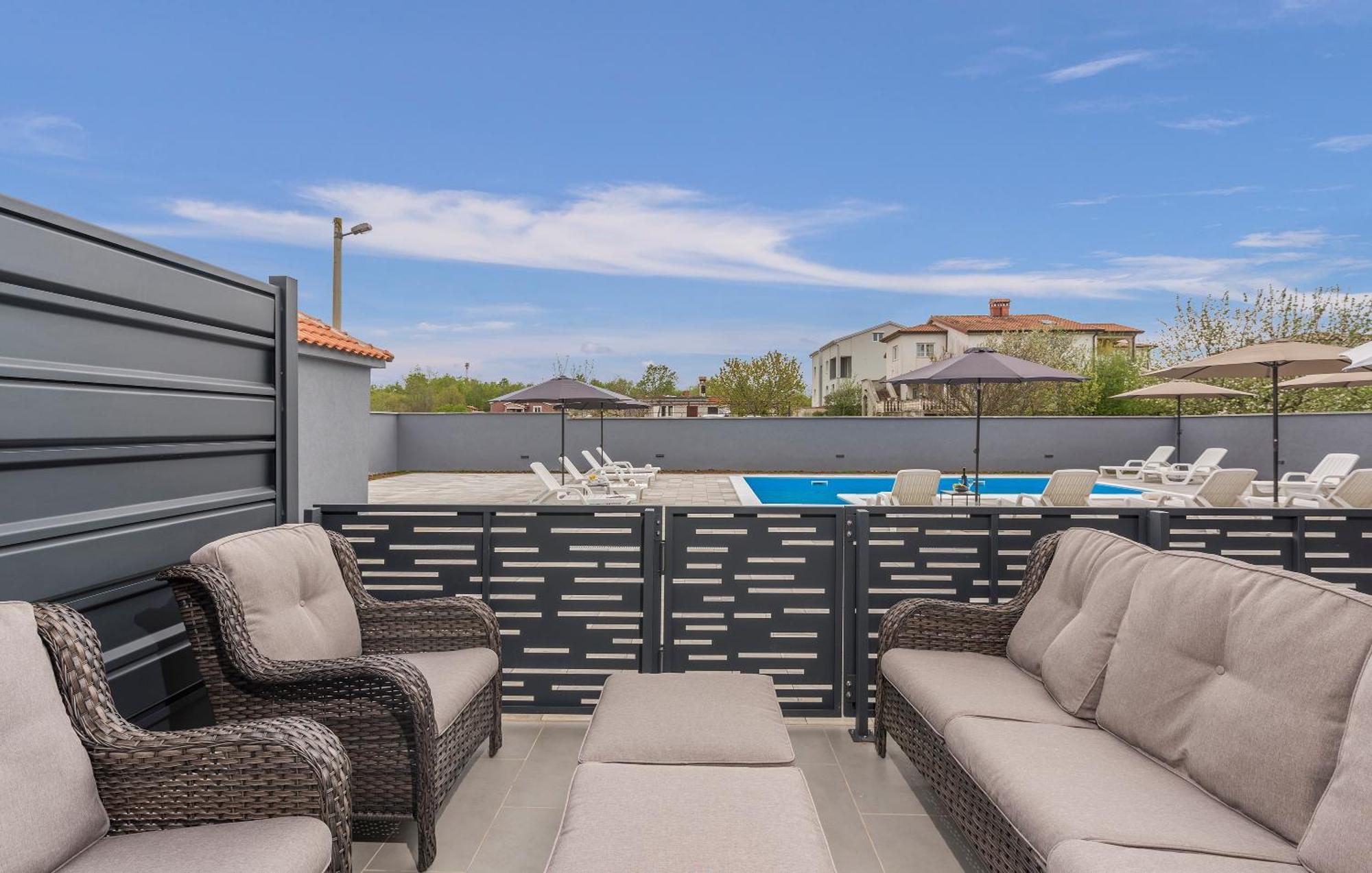 Apartmani Natalija Poreč Exteriör bild