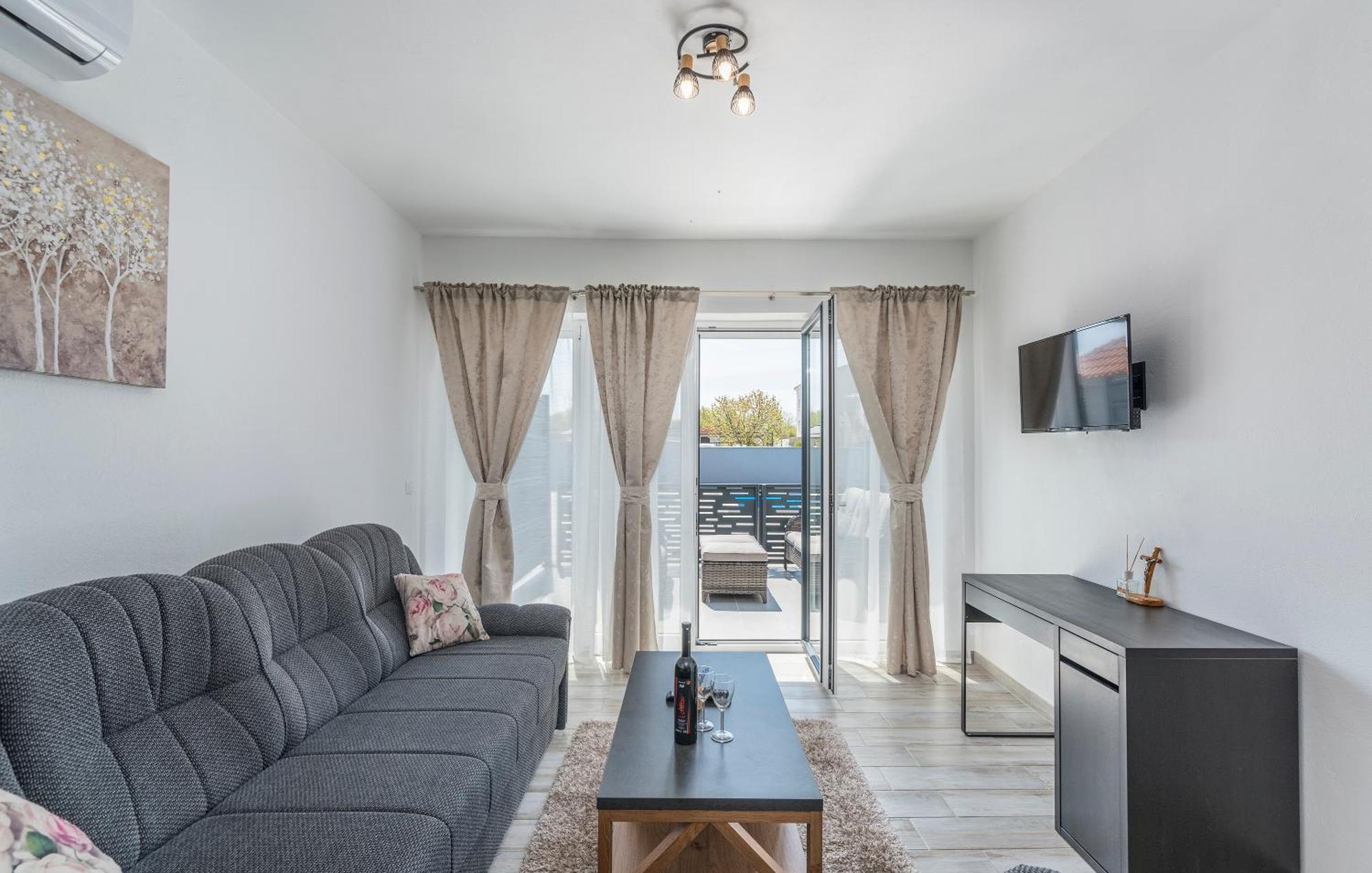 Apartmani Natalija Poreč Exteriör bild